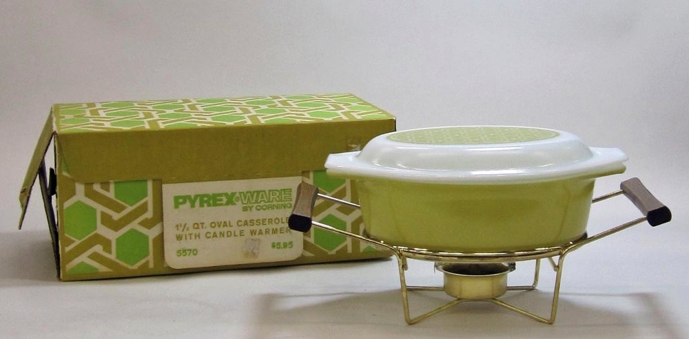 Pyrex 1-1/2 Quart Casserole with Warmer in Original Box