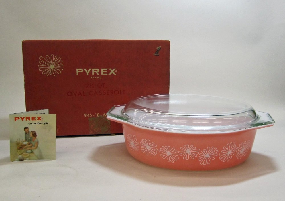Pyrex “Pink Daisy” 2-1/2 Quart Casserole with Lid in Original Box